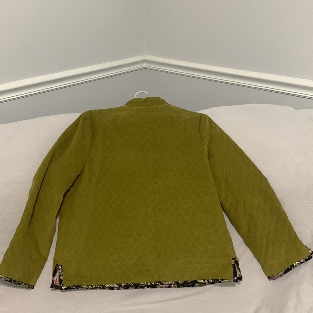 Jacket - Picture 2 of 6